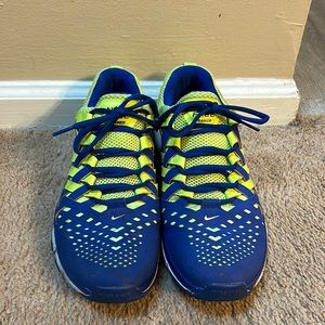 Nike free run sneaker